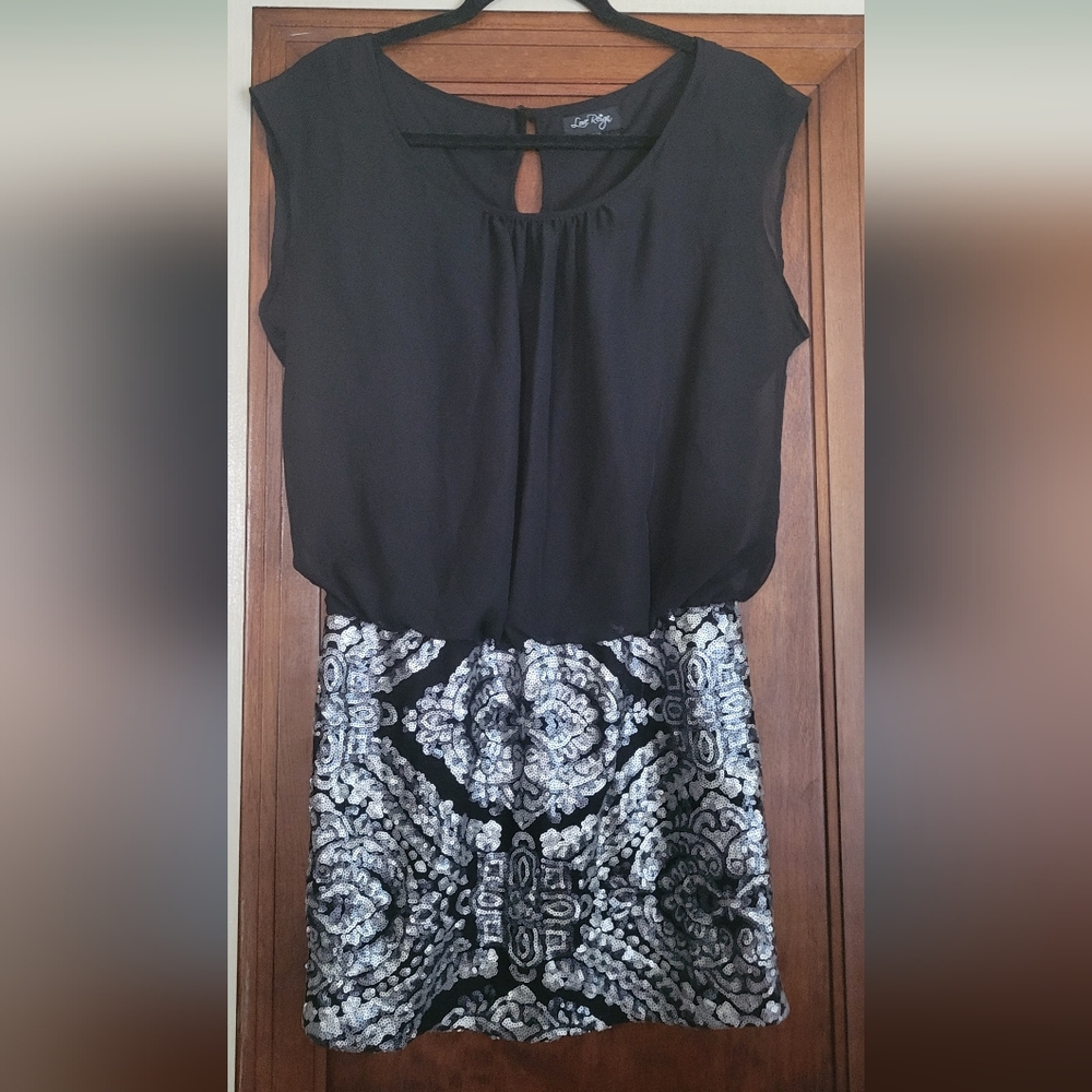 Love Reign Black and Silver Patterned Blouse Dress #28